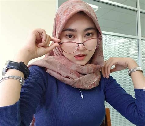 bokep 2022 viral|Indo Bokep Jilbab Bocil Colmek Viral on Twitter Ngentot Pacar。